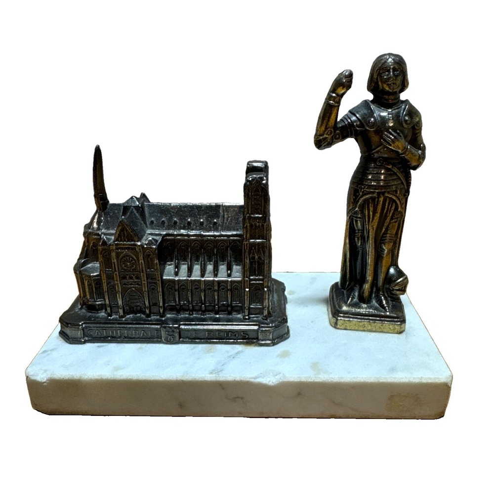 Vintage Cathedral De Reims Metal Souvenir Building France Statue Desk Ornament
